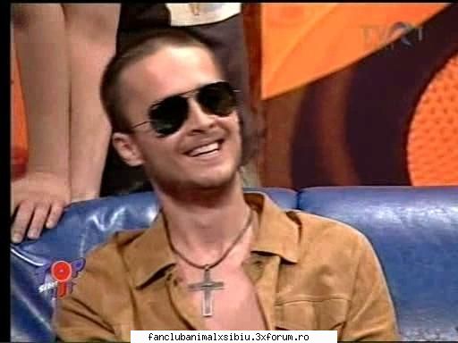 poza cu serban   pt u   =) hiena
