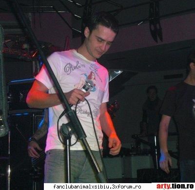 :hi:  :rolleyes:  :hi:  :rolleyes: hiena