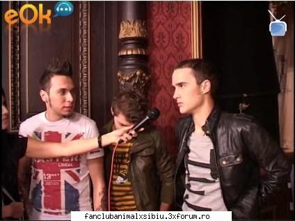 :rotfl:  :rotfl: :zzz:  :zzz:  :zzz: poze cu animal x